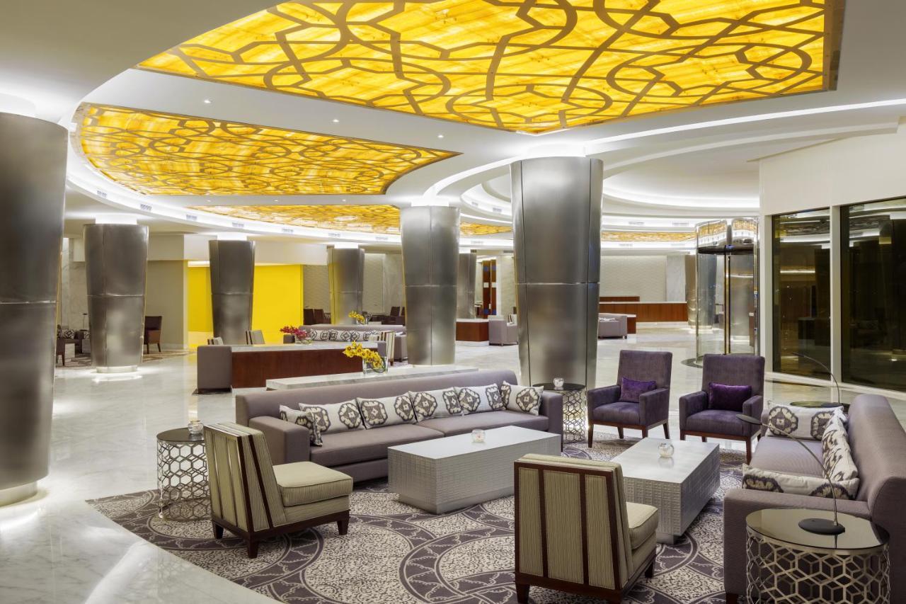 Millennium Hail Hotel Exteriér fotografie Lobby